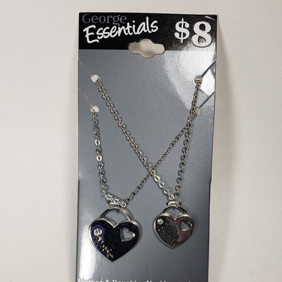 George Essentials 16" Silver Tone Mother & Daughter Heart Pendant Necklace set - Picture 4 of 7